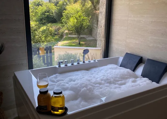 Mirante Canto Aguas Hidden Nature Escape Near Geres Nyaraló *